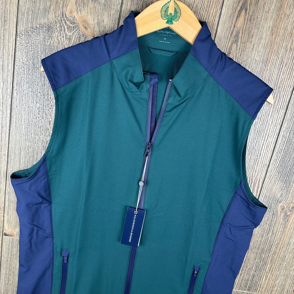 Holderness & Bourne The Hayes Vest Pine Green Navy NWT Men's Medium Performance